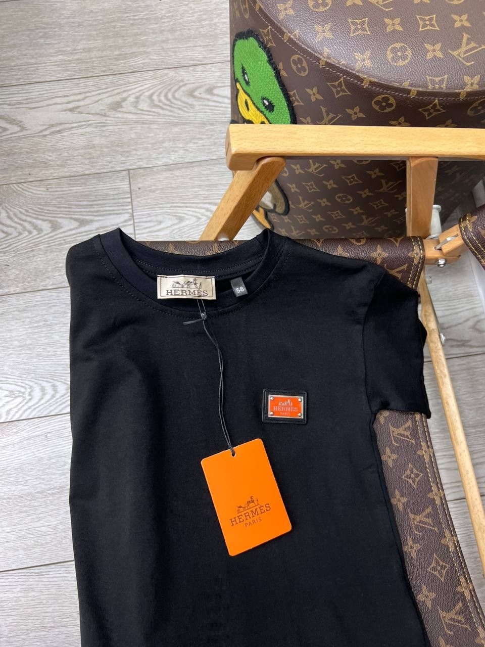 футболка louis vuitton,черная оверсайз футболка,футболка,оверсайз футболка,оверсайз футболка белая