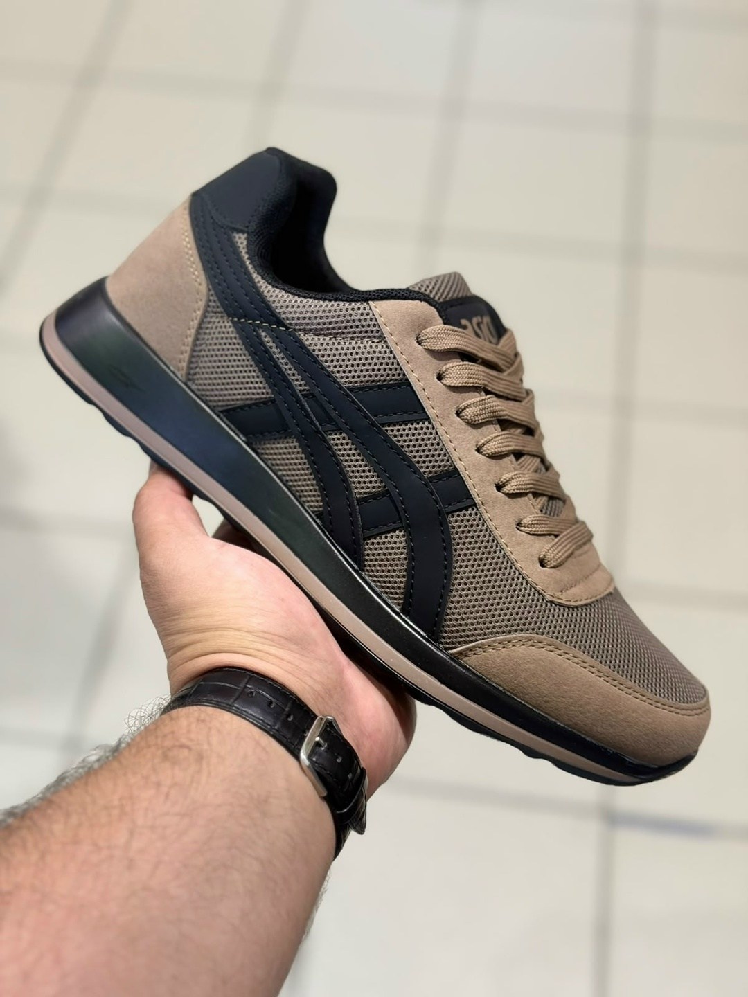 мужские кроссовки asics,кроссовки asics tiger runner,asics кроссовки,кроссовки мужские asics tiger runner серые,кроссовки asics tiger