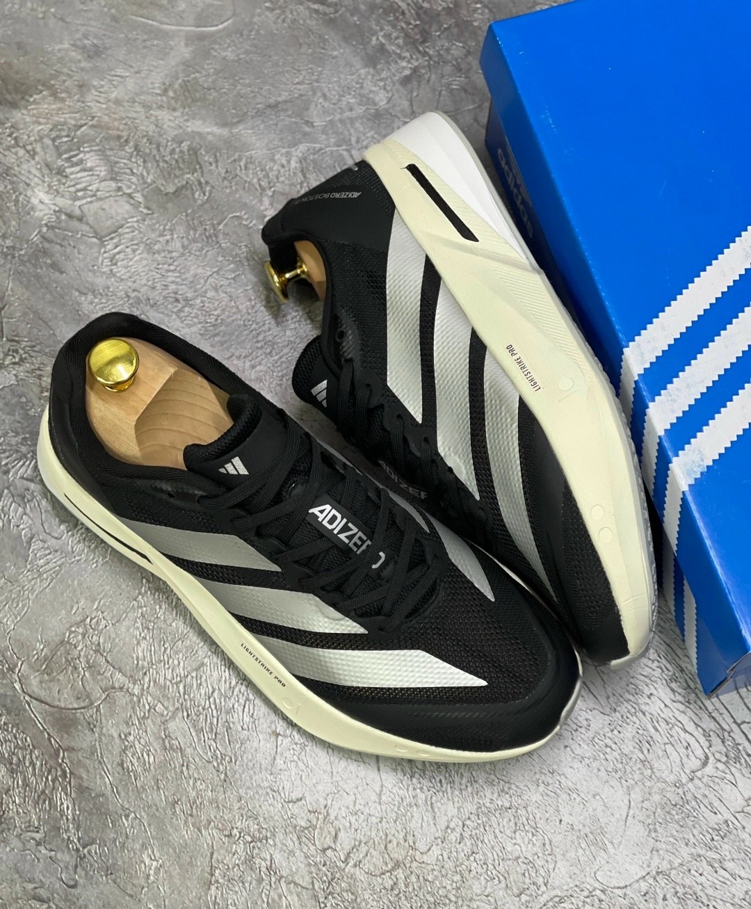 кроссовки adidas,кроссовки adidas adizero,кроссовки мужские adidas,кроссовки,кроссовки мужские женские adidas