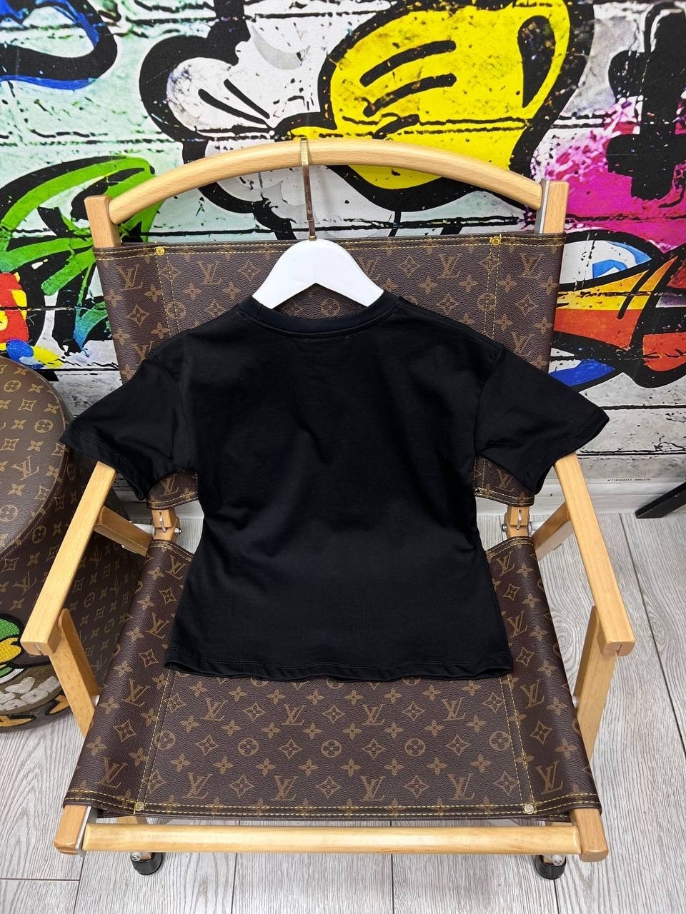 футболка louis vuitton,черная оверсайз футболка,футболка,оверсайз футболка,оверсайз футболка белая