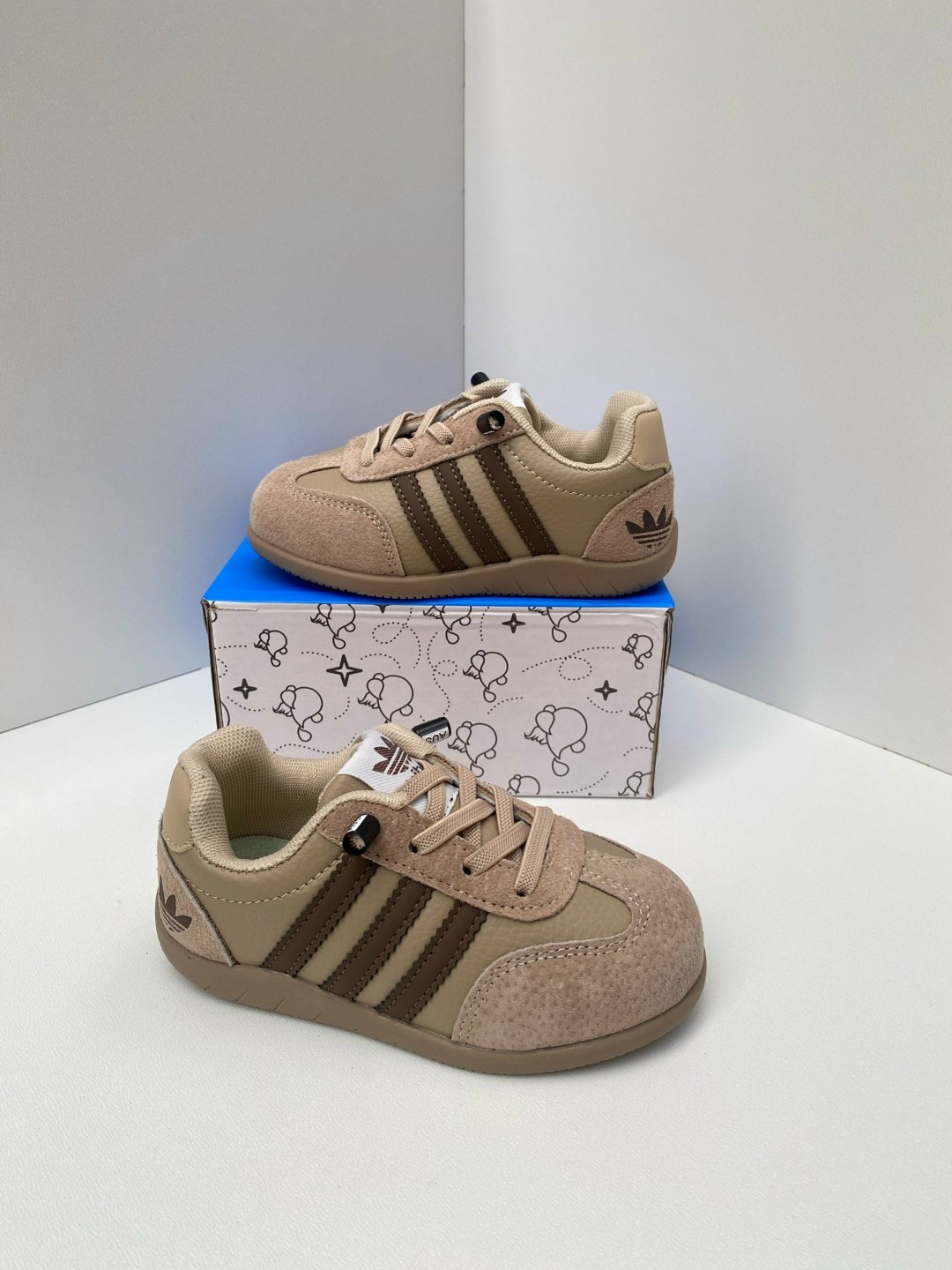 ,детские кроссовки,кроссовки adidas,низкие кроссовки,кроссовки повседневные