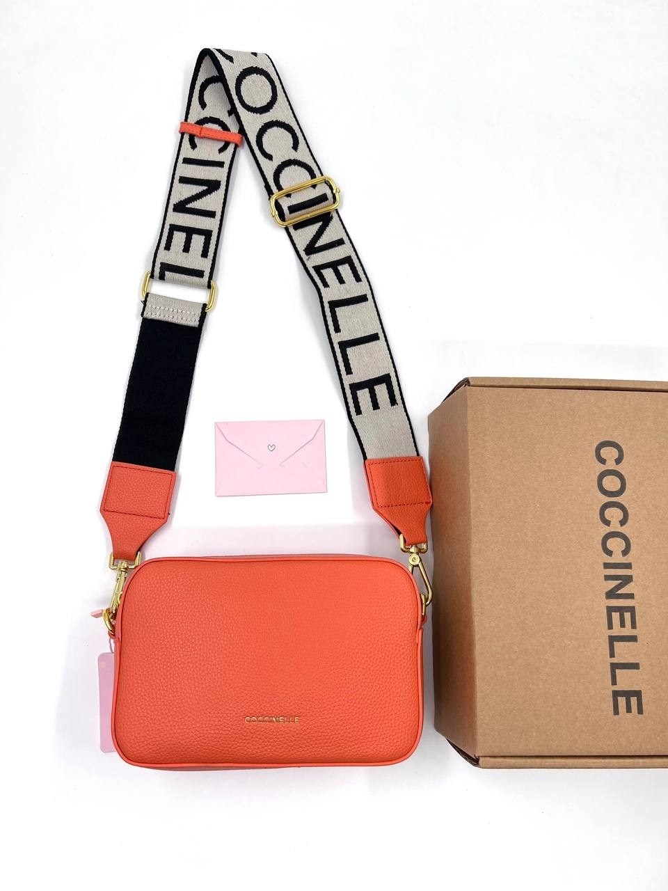 сумка coccinelle,женская сумка coccinelle,сумка через плечо coccinelle,сумка,сумка женская