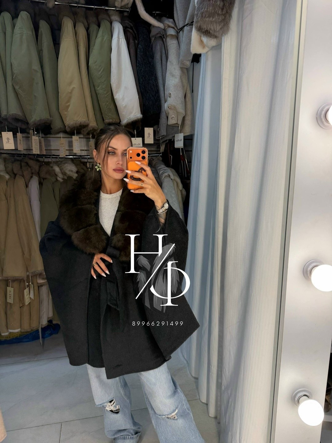 пончо из кашемира с финским песцом yana kraft brand,пончо с мехом,пончо из кашемира с финским песцом,пончо кашемир с мехом,пальто с мехом