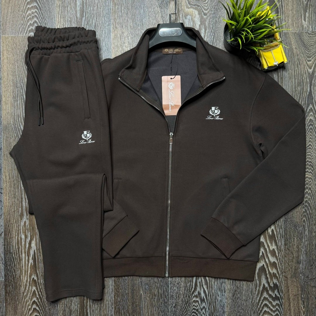 спортивный костюм brunello cucinelli,костюм спортивный мужской,спортивный костюм loro piana,мужской зимний спортивный костюм loro piana,спортивный костюм brunello