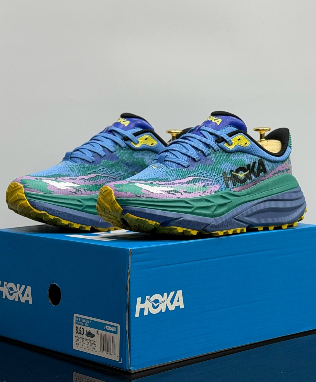 hoka кроссовки,кроссовки,кроссовки hoka one one,кроссовки для бега,спортивные кроссовки