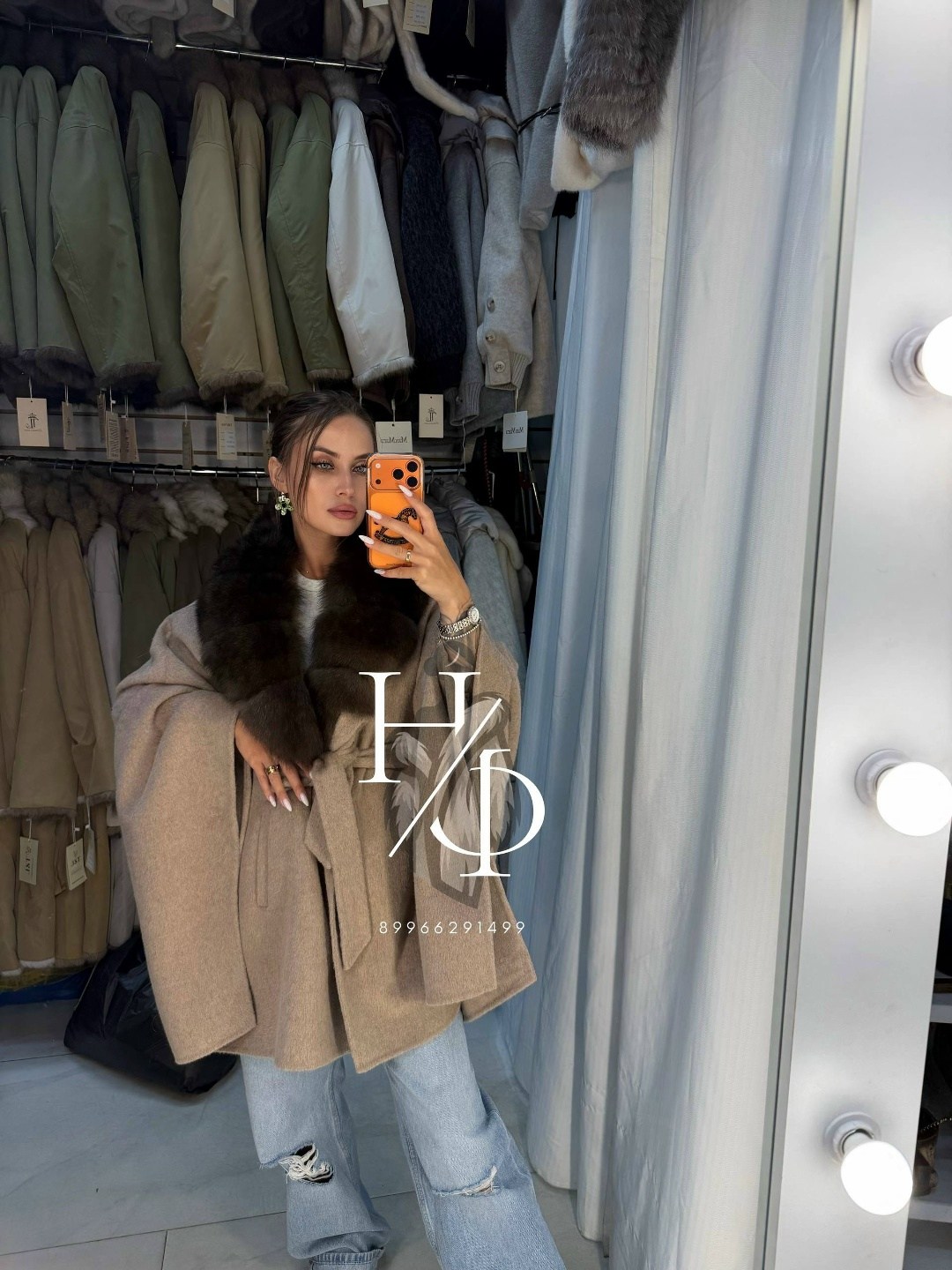 пончо из кашемира с финским песцом yana kraft brand,пончо с мехом,пончо из кашемира с финским песцом,пончо кашемир с мехом,пальто с мехом