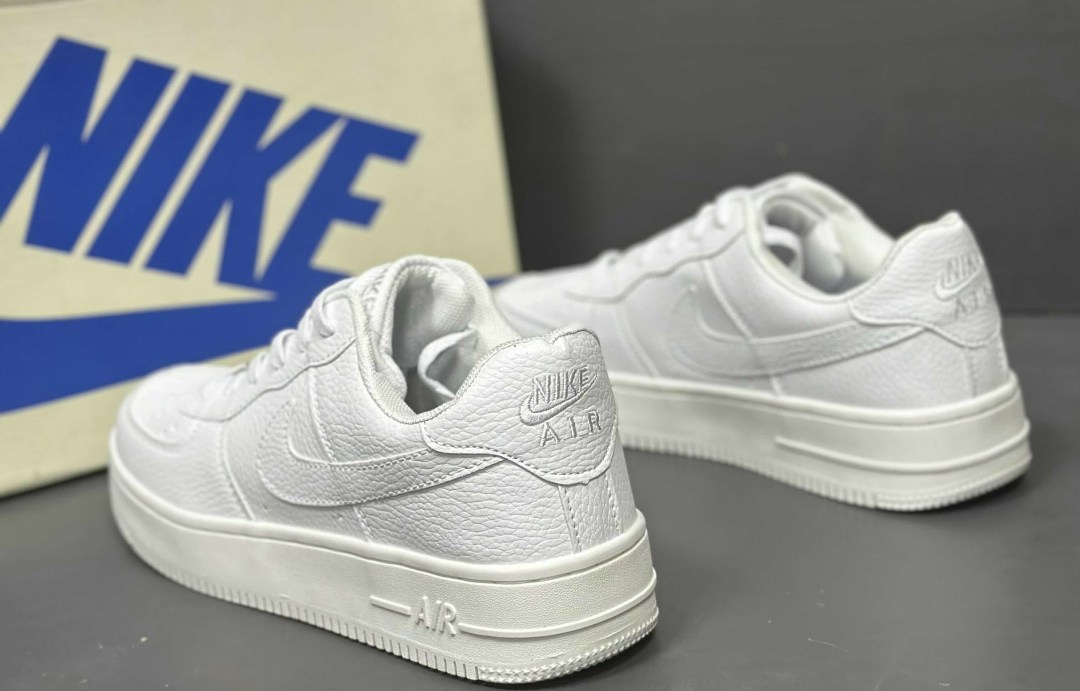 мужская кроссовки,кроссовки для мужчин,кроссовки nike air force 1,nike air force 1 low white,nike air force 1 low