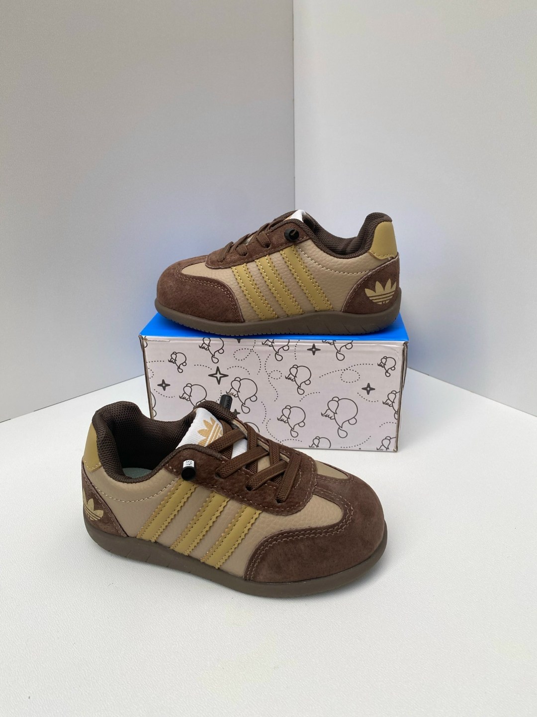 ,детские кроссовки,кроссовки adidas,низкие кроссовки,кроссовки повседневные