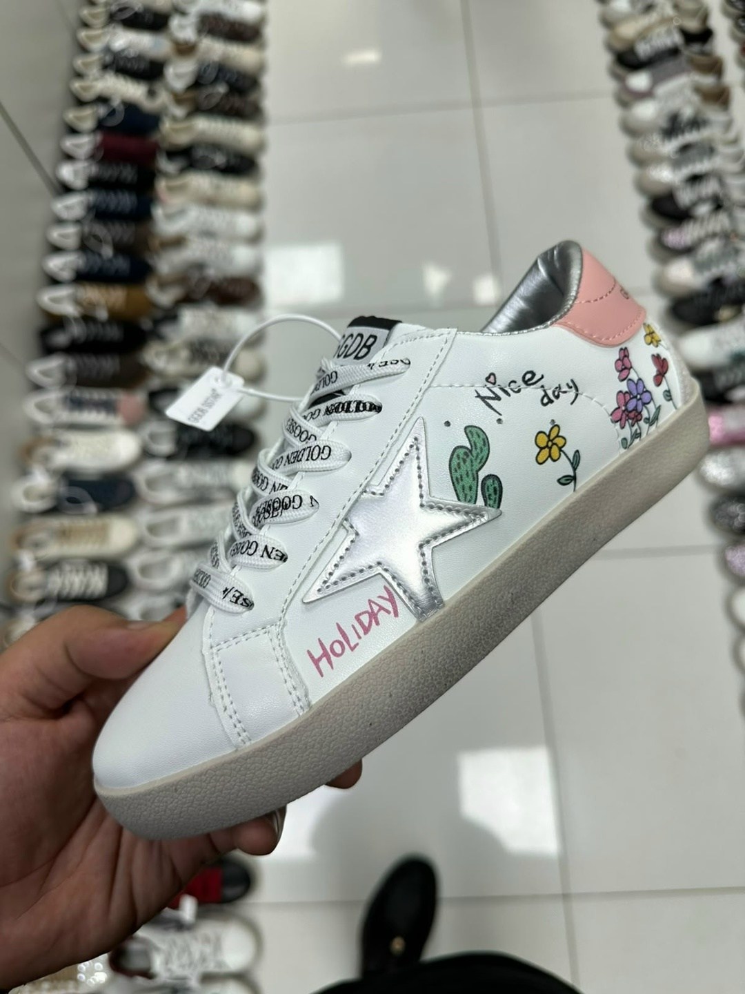 ,женские кроссовки,кеды женски,кроссовки golden goose,женские кеды golden goose