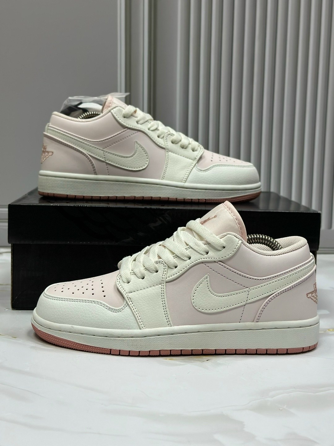 женские кроссовки nike,кроссовки nike air jordan 1 low,nike air jordan 1 low,кроссовки,женские кроссовки nike air jordan 1 elevate low
