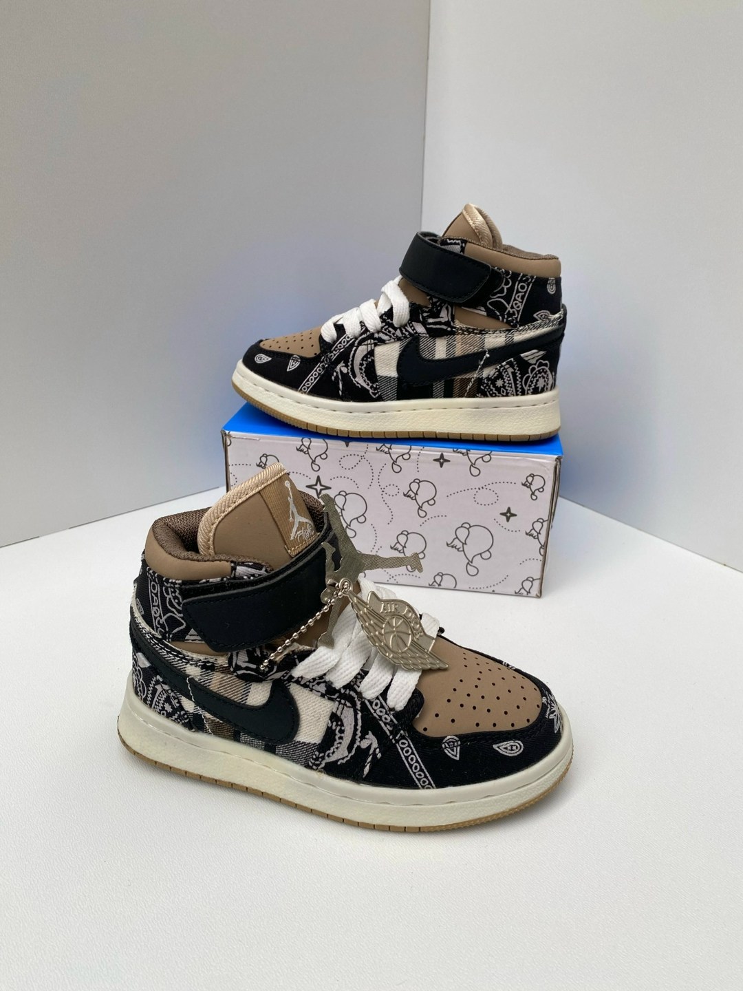 кроссовки air jordan 1 low og "voodoo",кроссовки высокие air jordan low voodoo,кроссовки nike air jordan 1 high voodoo,стильные кроссовки, детская
