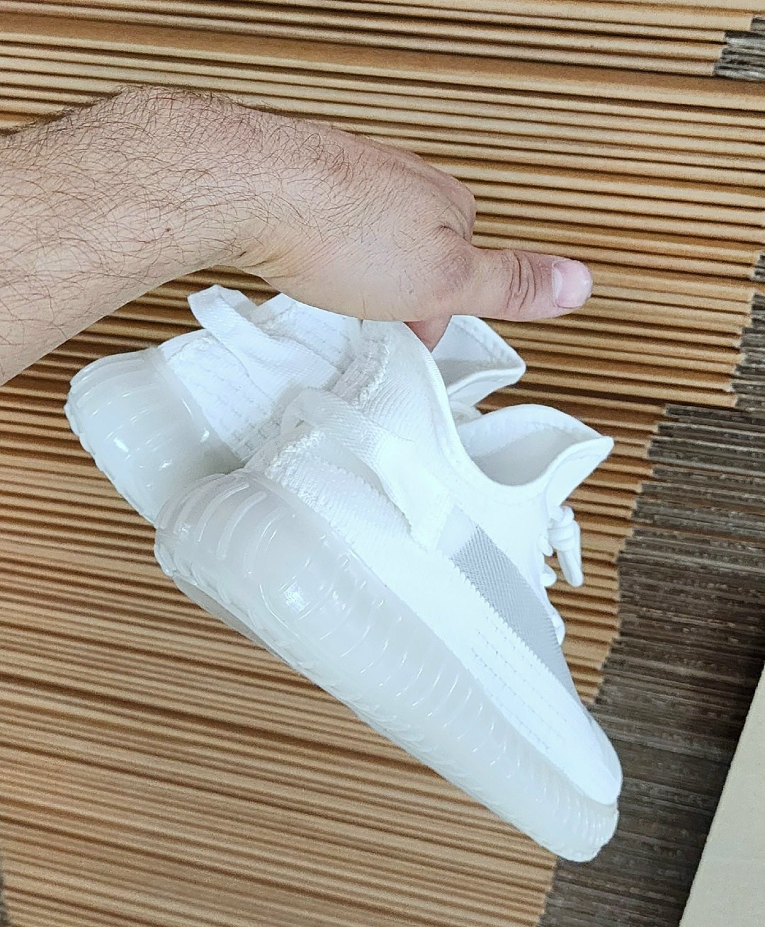 кроссовки женскиe,кроссовки,белые кроссовки,кроссовки adidas yeezy 350 boost v2 triple white,изики кроссовки