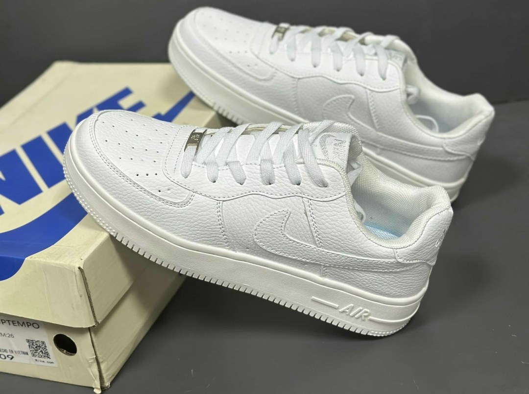 мужская кроссовки,кроссовки для мужчин,кроссовки nike air force 1,nike air force 1 low white,nike air force 1 low