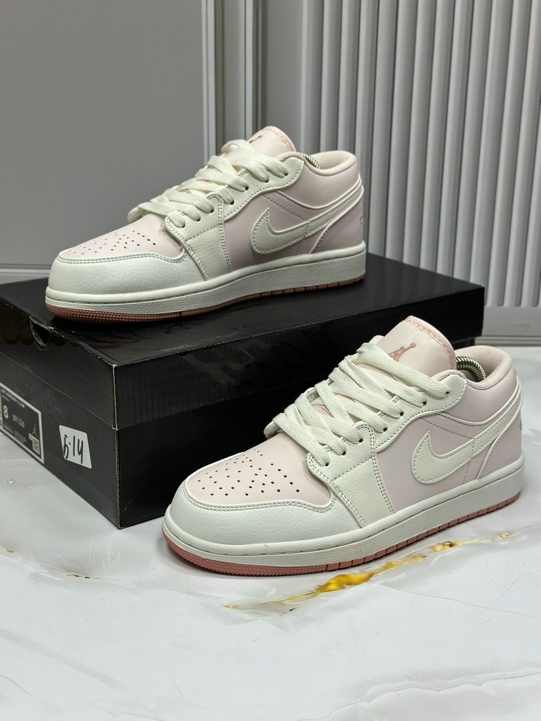 женские кроссовки nike,кроссовки nike air jordan 1 low,nike air jordan 1 low,кроссовки,женские кроссовки nike air jordan 1 elevate low