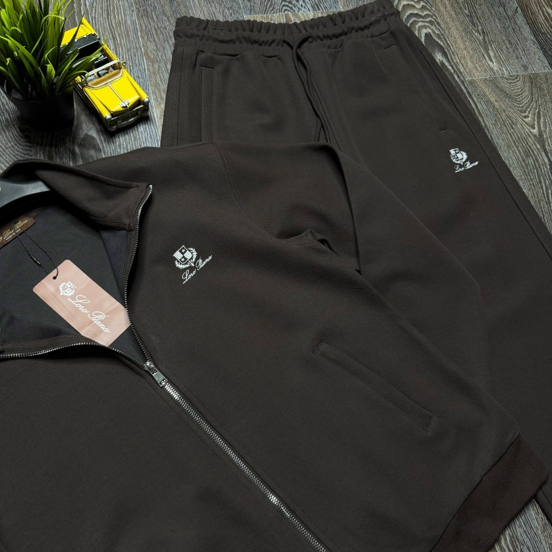 спортивный костюм brunello cucinelli,костюм спортивный мужской,спортивный костюм loro piana,мужской зимний спортивный костюм loro piana,спортивный костюм brunello
